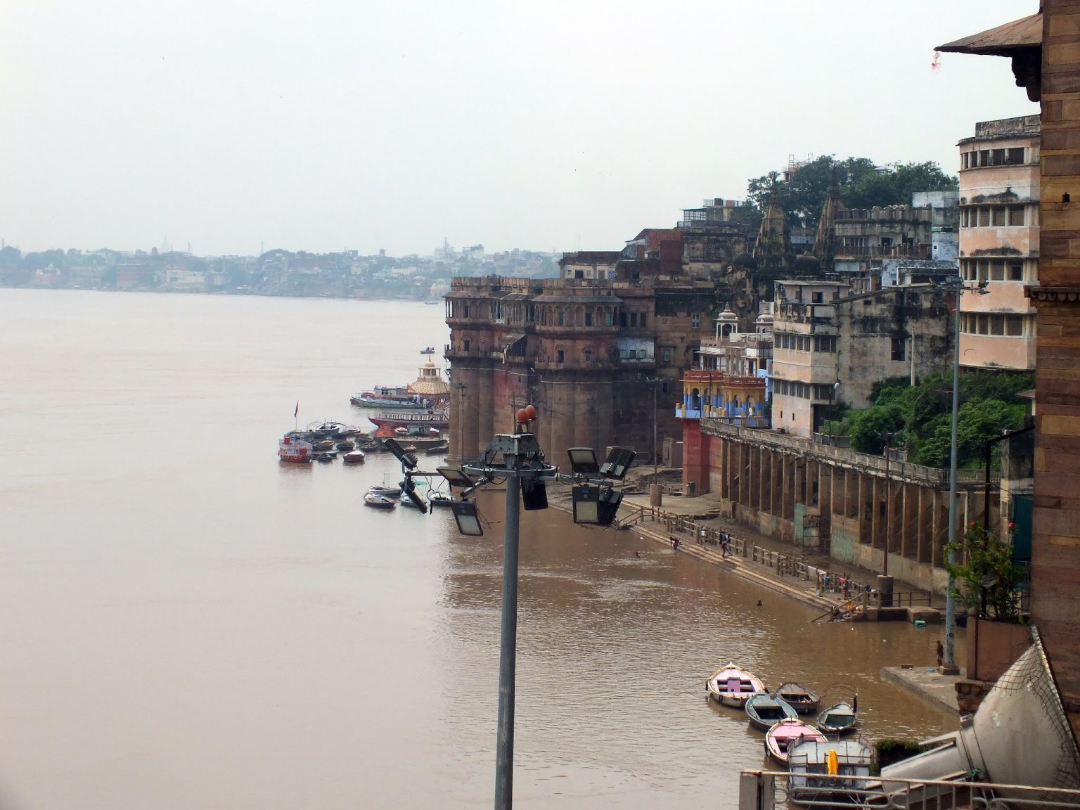 Varanasi sokaklarında