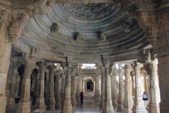 Jaina Tapınağı, Ranakpur