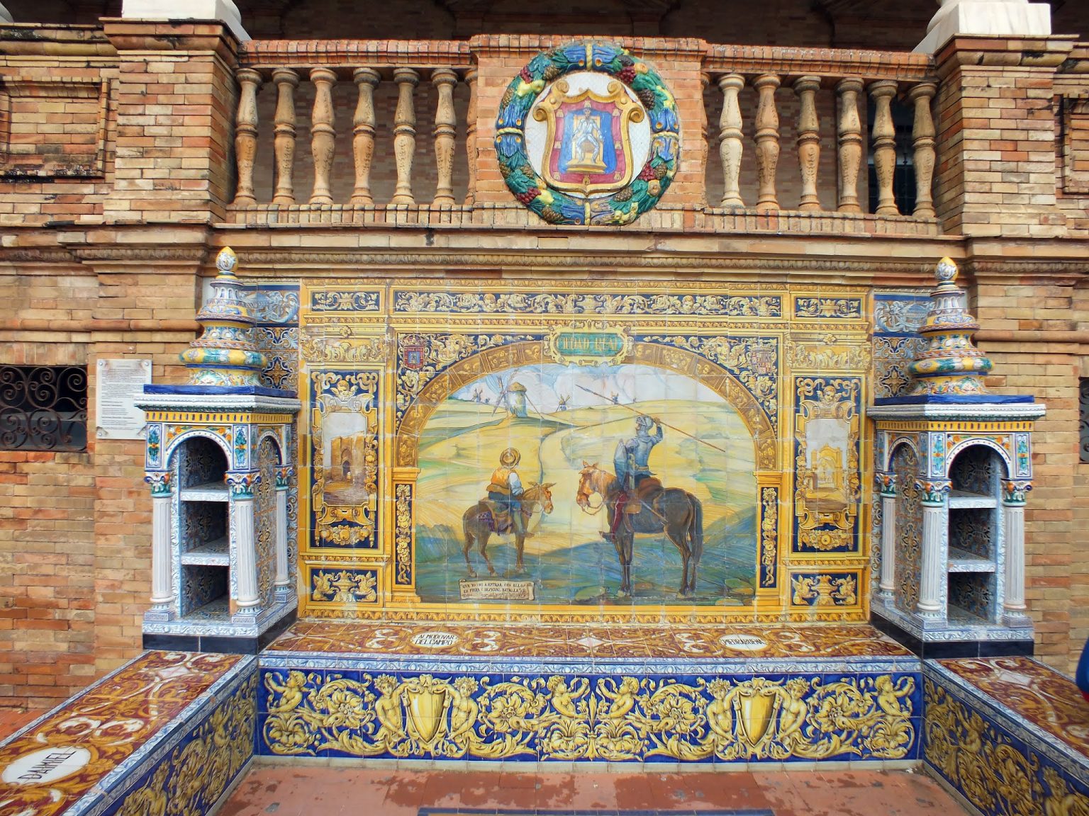 Sevilla tarihi bir kent