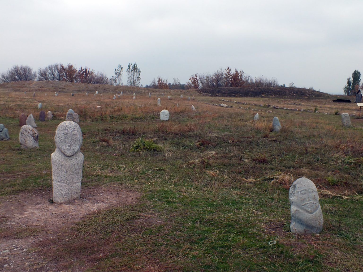 Tokmok adeta bir açık hava müzesi