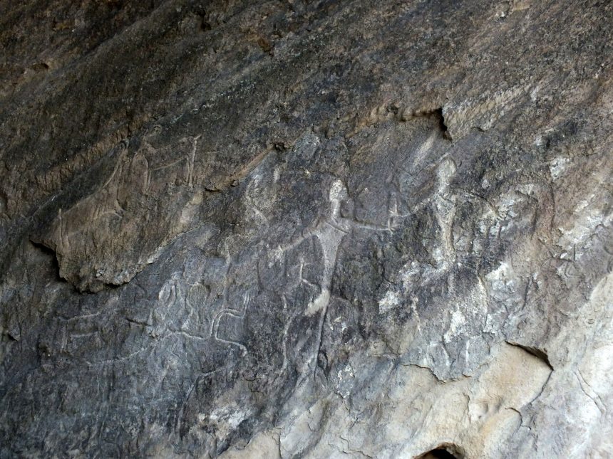 Qobustan'da dedelerden izler, Azerbaycan