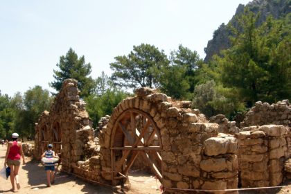Olimpos ve Çıralı (Yanartaş)