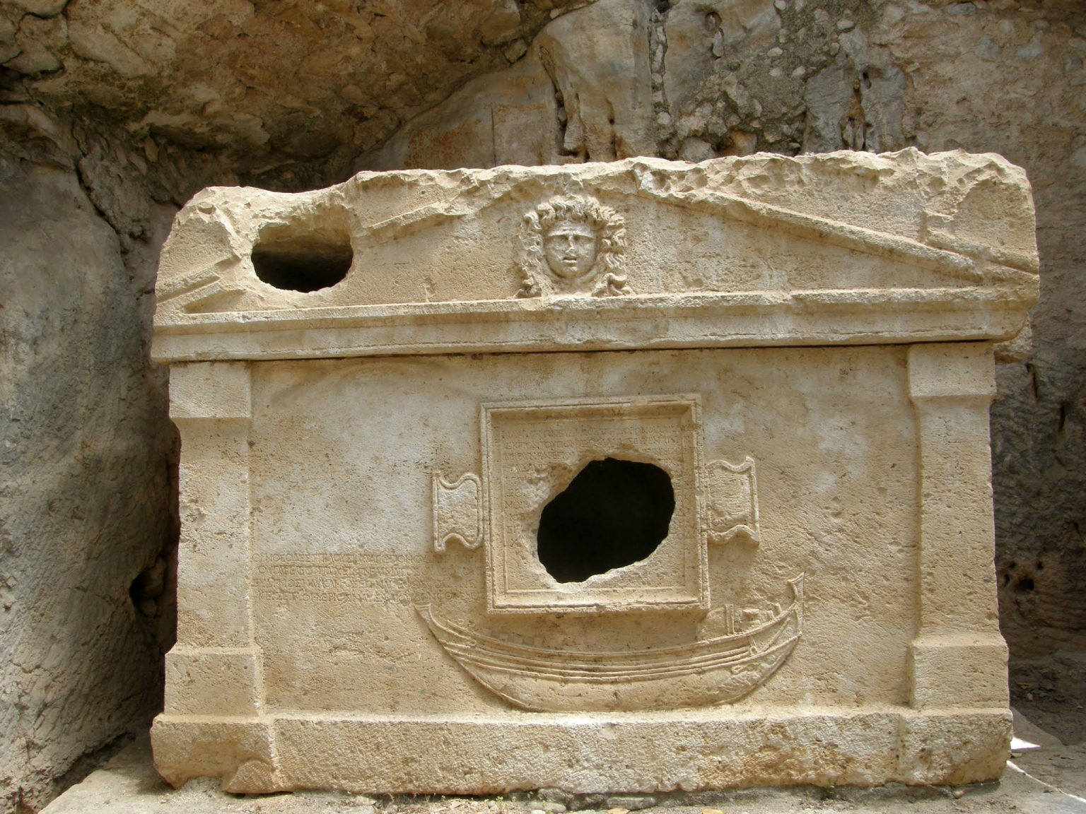 Olimpos ve Çıralı (Yanartaş)