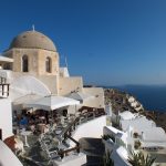 Santorini'nin binaları adanın albenisini arttırıyor