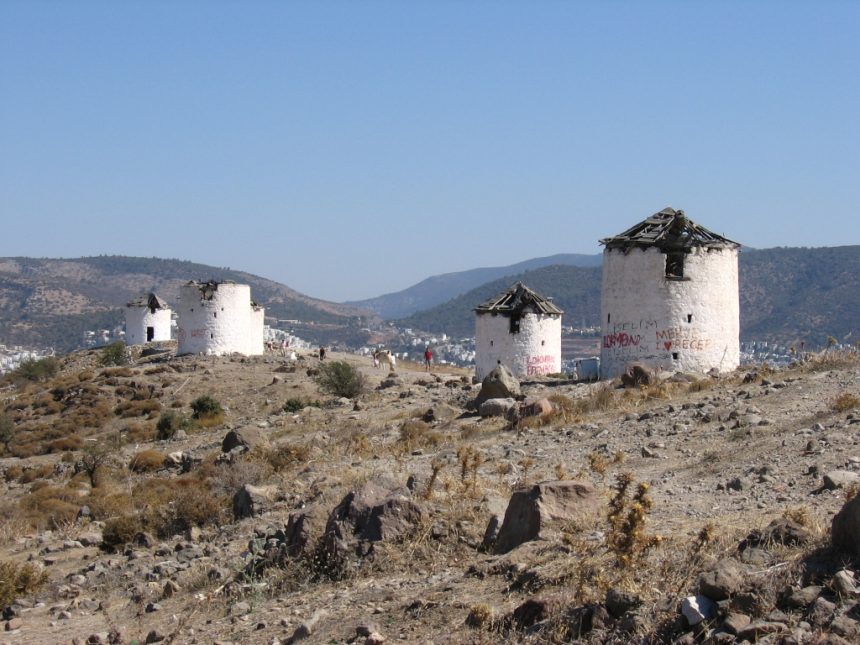 Gümbet'in yel değirmenleri, Bodrum