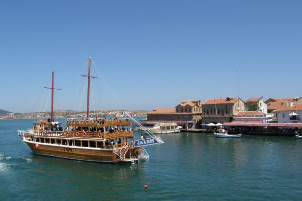 Ayvalık, Cunda Adası ve Şeytan Sofrası