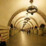 Kiev metrosu bir sanat galerisini andırmakta