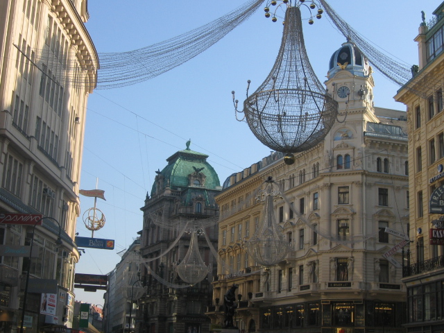 Viyana'da yılbaşı süslemeleri