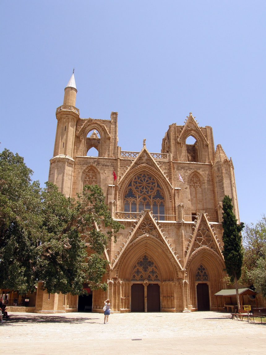 Lala Şahin Paşa Camii, Magosa