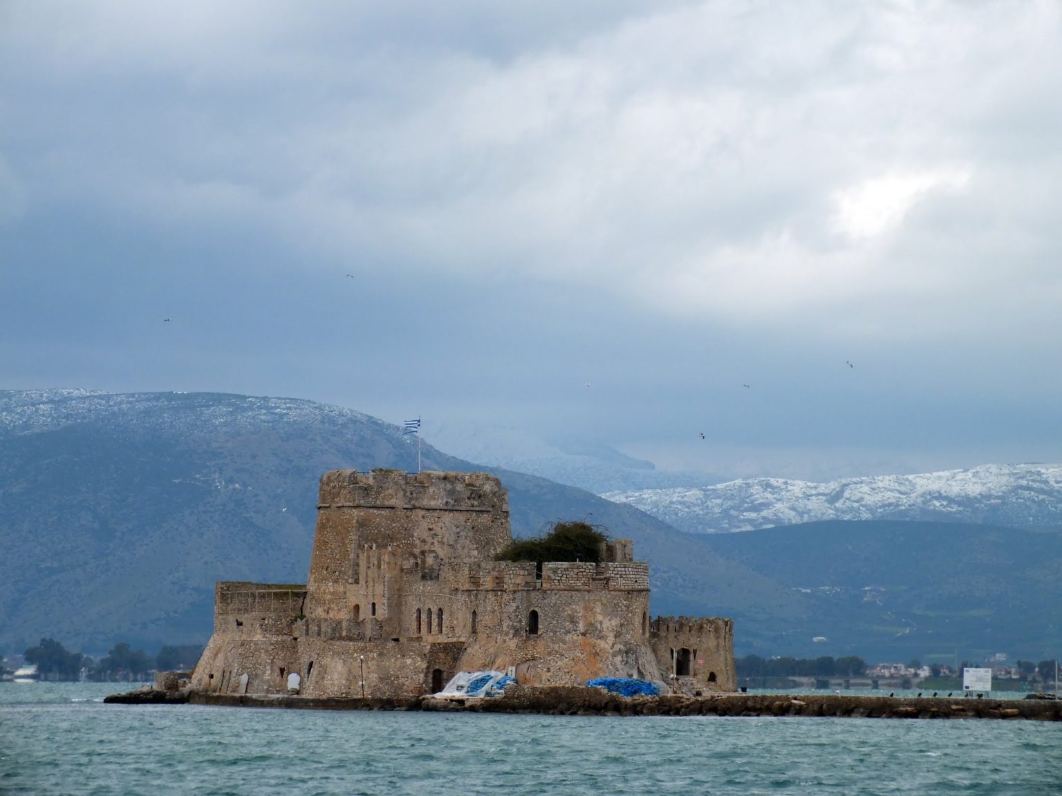 Burdzi Kalesi Venediklilerden kalma, Naflio