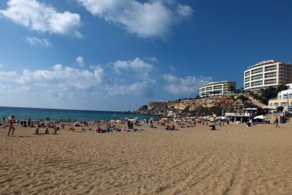 Malta güzel plajlara sahip bir ada