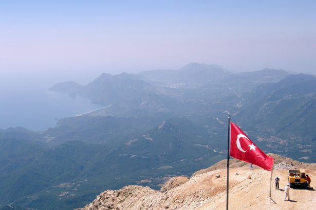 Tahtalı Dağı zirvesinden manzara, Antalya