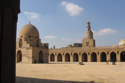 Tolunoğlu Camii, Kahire