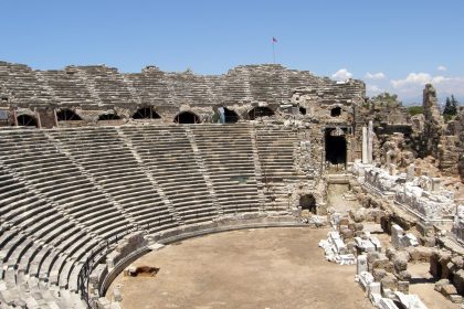 Side Antik Tiyatrosu, Antalya