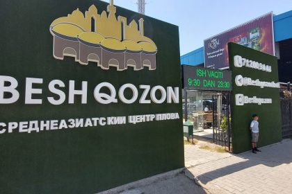 Besh Qozon Türkistan'ın en büyük pilavcısı