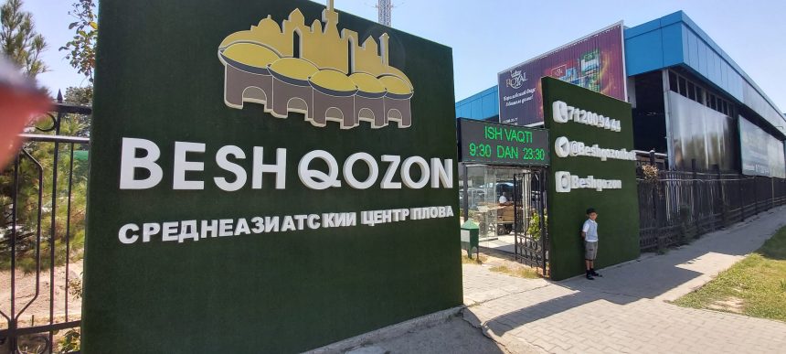 Besh Qozon Türkistan'ın en büyük pilavcısı