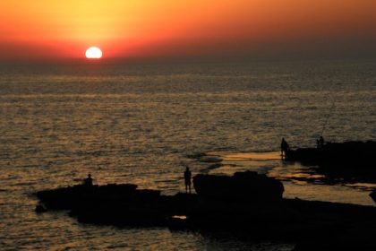 Ayfilon'da gün batımı, Kıbrıs