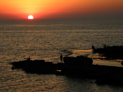 Ayfilon'da gün batımı, Kıbrıs